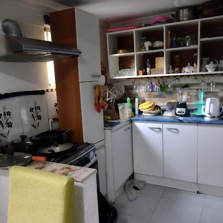 ホテル Hostal Ines サンティアゴ エクステリア 写真